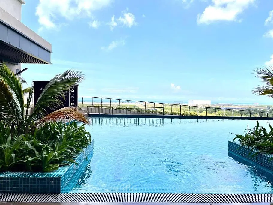 Urban Seaview Paradise: Infinity Pool, Gym & Beyond Malacca